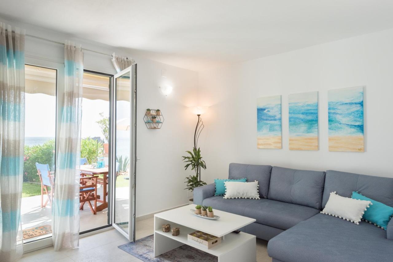 Waves Apartments Melody Glyfada 外观 照片