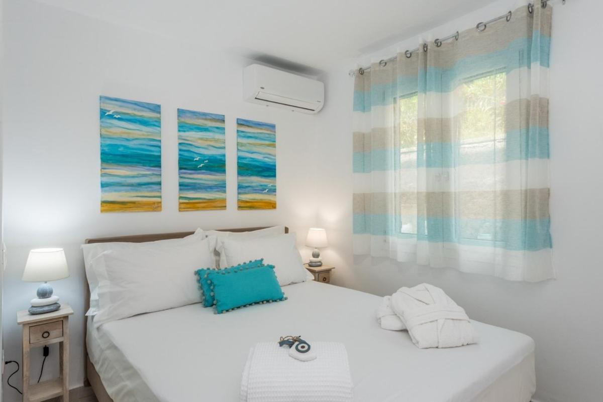 Waves Apartments Melody Glyfada 外观 照片