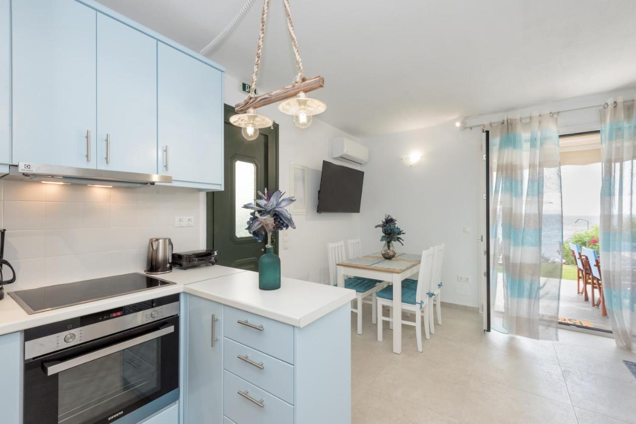 Waves Apartments Melody Glyfada 外观 照片