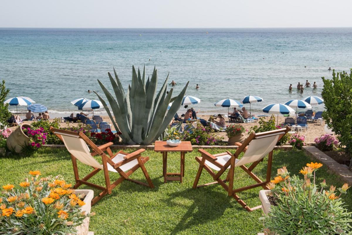 Waves Apartments Melody Glyfada 外观 照片