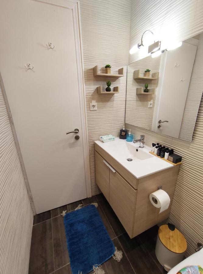 Waves Apartments Melody Glyfada 外观 照片